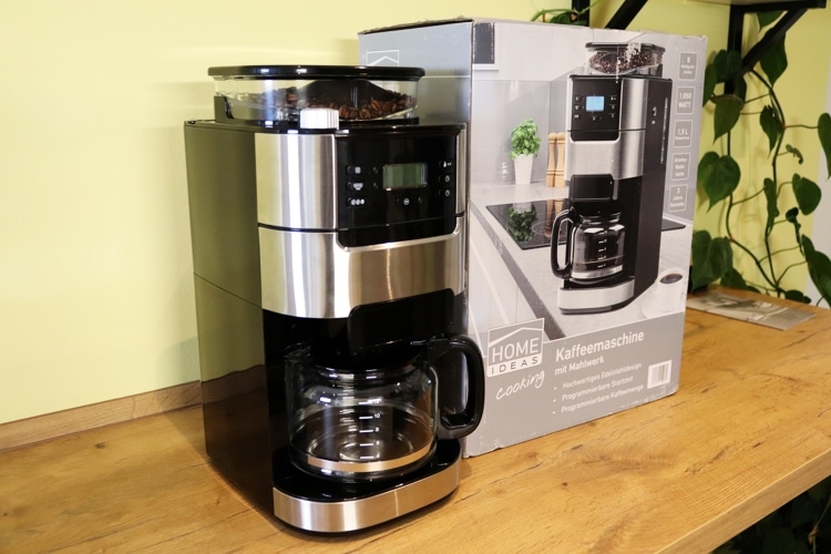 Medion Kaffeemaschine mit Mahlwerk - Verpackung