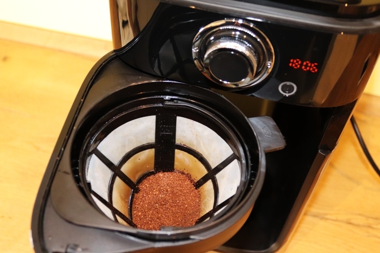 Philips Grind and Brew Kaffeemaschine Mahlgrad fein