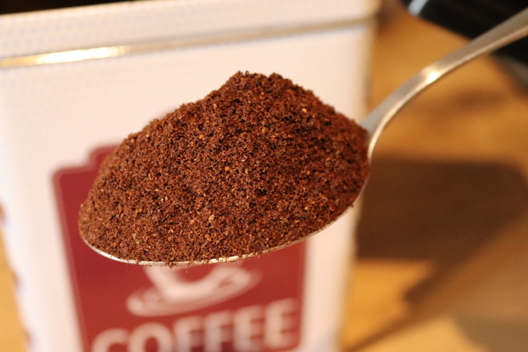 Wie viel Kaffeepulver Esslöffel