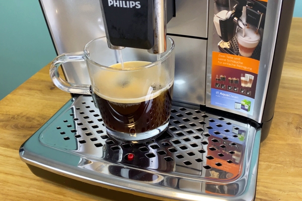 Philips LatteGo 3200 Kaffeevollautomat - Americano