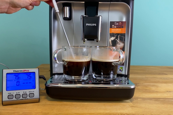 Philips LatteGo 3200 Kaffeevollautomat - Kaffee schön heiß