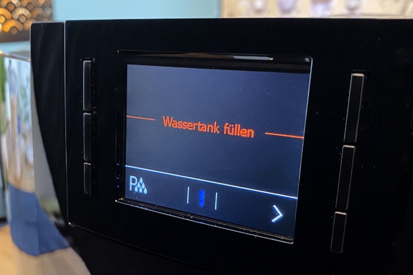 Jura E6 Kaffeevollautomat Wassertank Anzeige