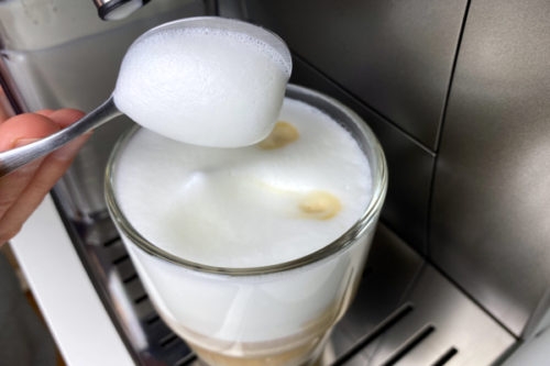 Delonghi Kaffeevollautomat Milchschaum