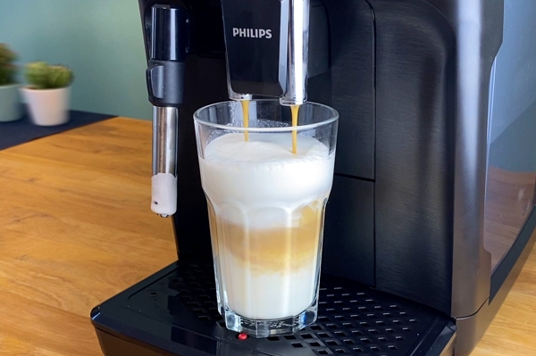 Philips EP2220 Kaffeevollautomaten Latte Macchiato 