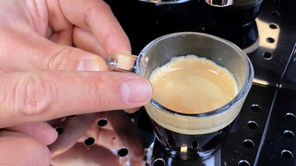 DeLonghi Magnifica S Espresso Crema