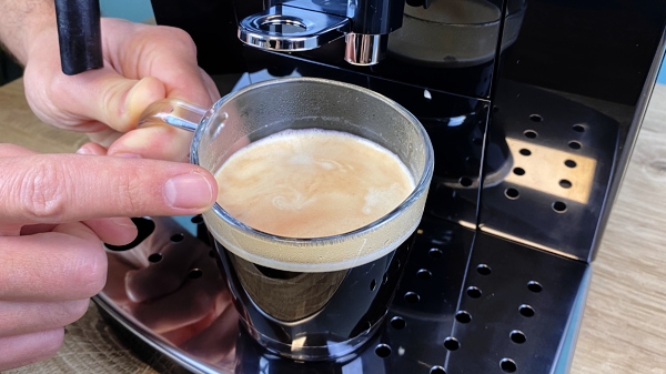 DeLonghi Magnifica S Kaffee Crema
