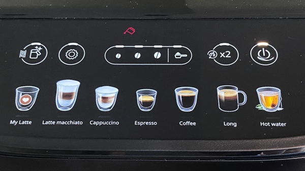 DeLonghi Magnifica Evo Wassertank leer Anzeige - Coffee Tasters